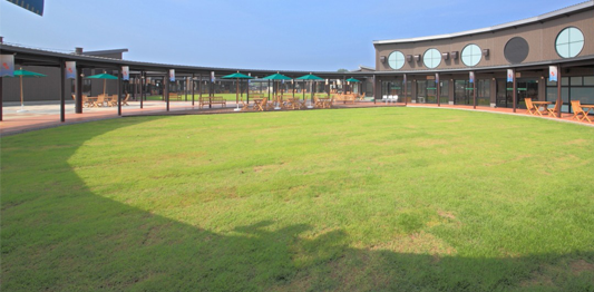 小美玉市地域再生拠点施設 空のえき「そ・ら・ら」